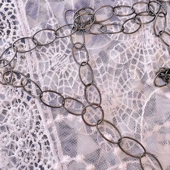 Floral Embossed Puffy Heart Long Lagenlook Y Necklace - Picture 6 of 9